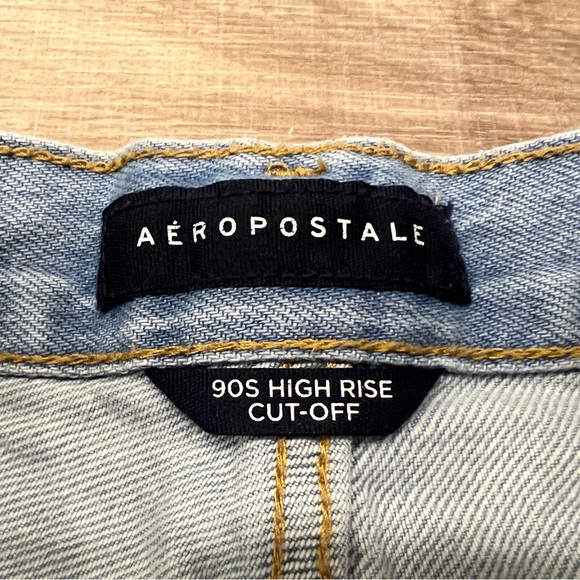 Aeropostale 90’s High Rise Cut-Off Distressed Jean Shorts Size 00 - Picture 3 of 8